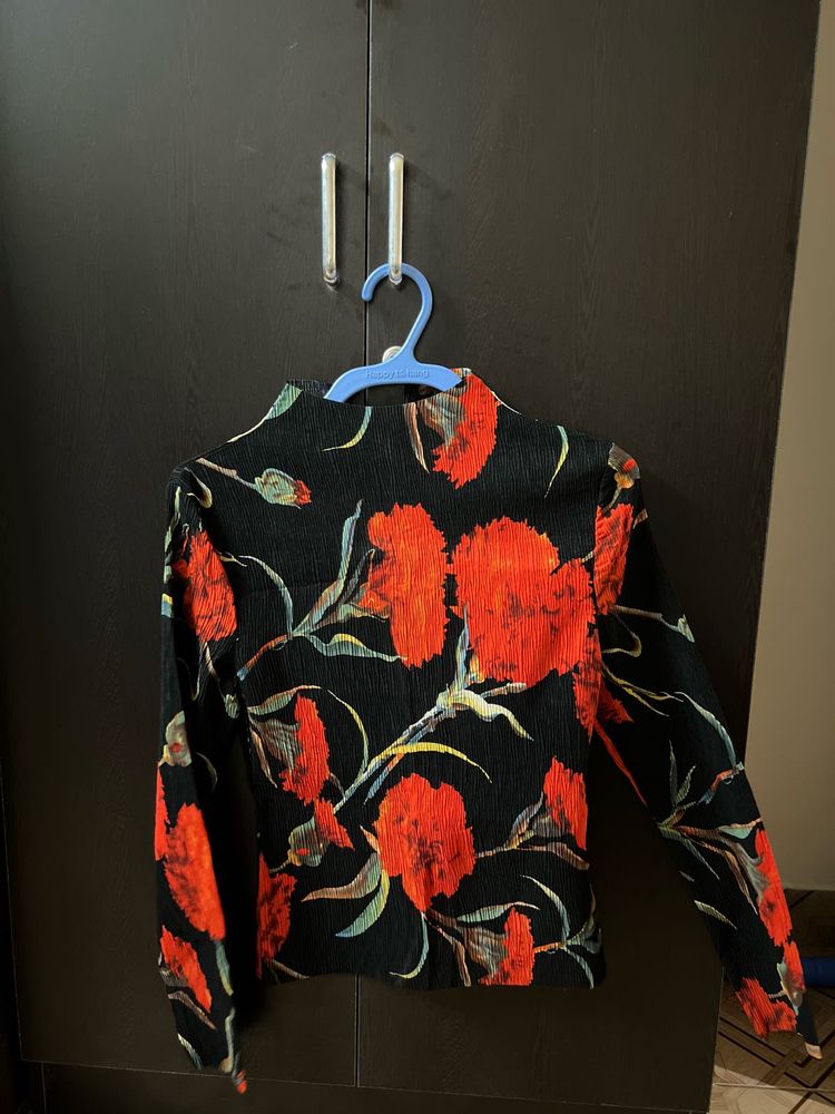 💮Floral Print Top