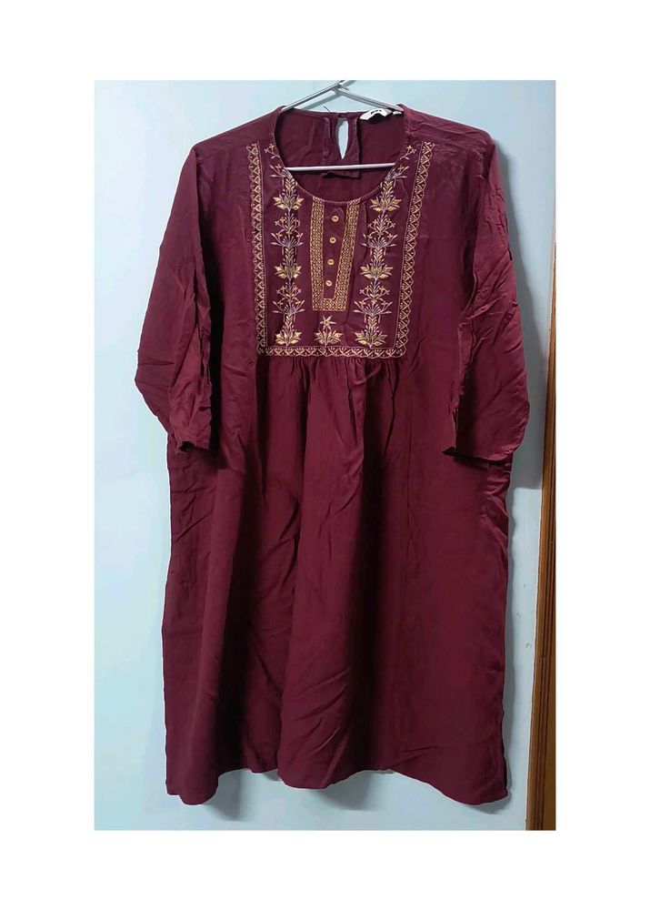 Burgundy Embroidered Kurta