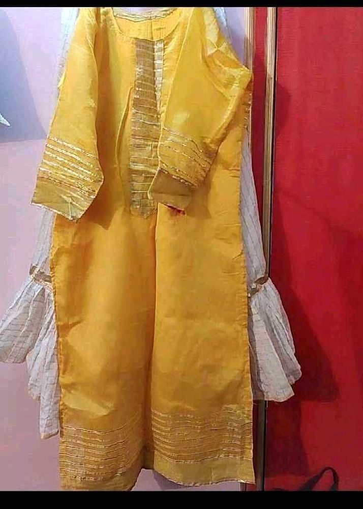 Elegant Yellow Kurta Set