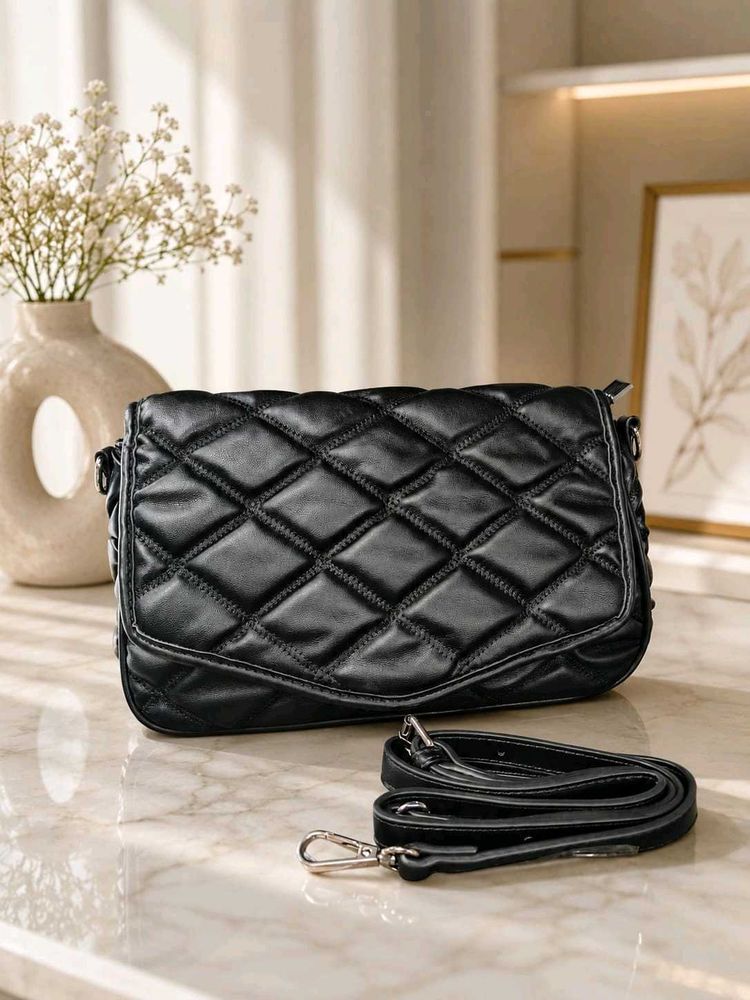 Chic Quilted Black Crossbody Bag