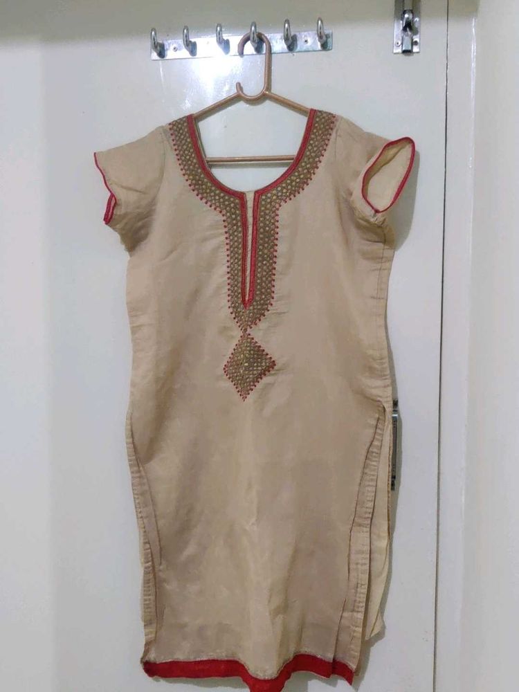 Embroidered Beige Kurta