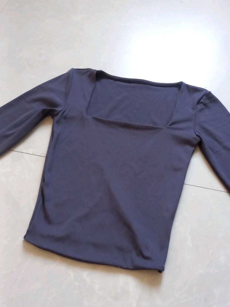 Skims Stylish Square Neck Long Sleeve Crop Top