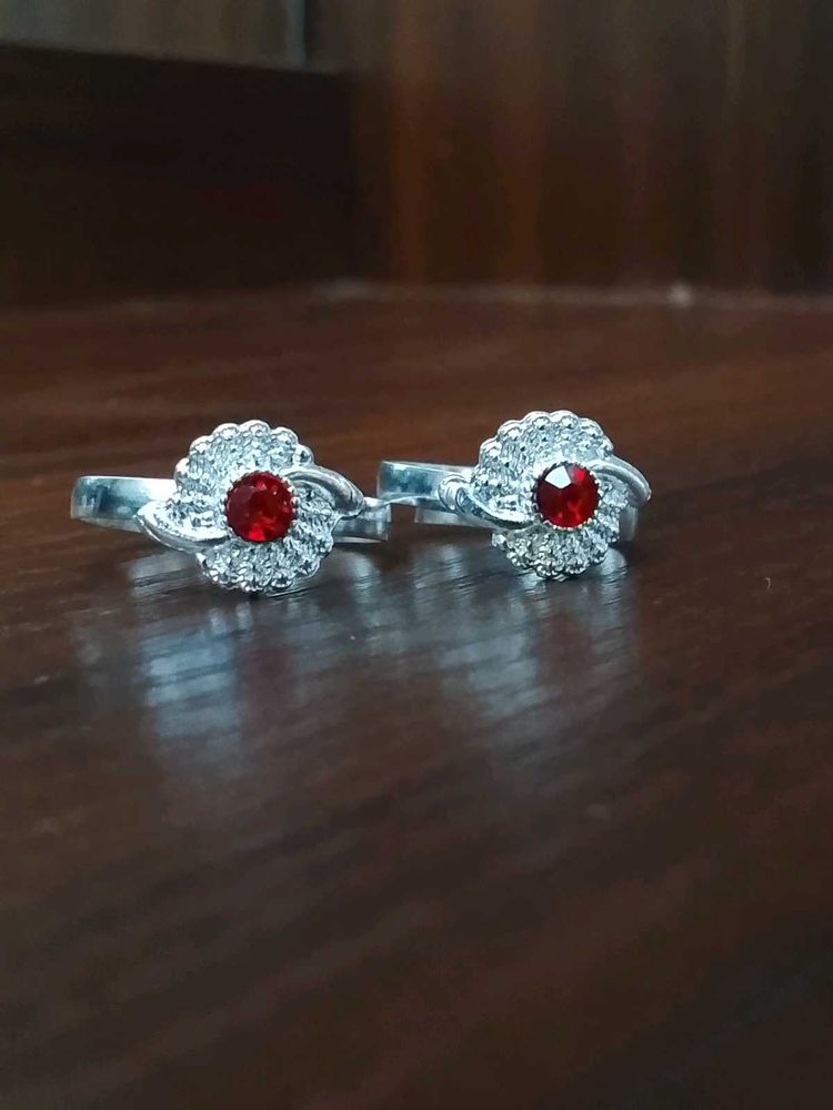 Elegant Toe Rings
