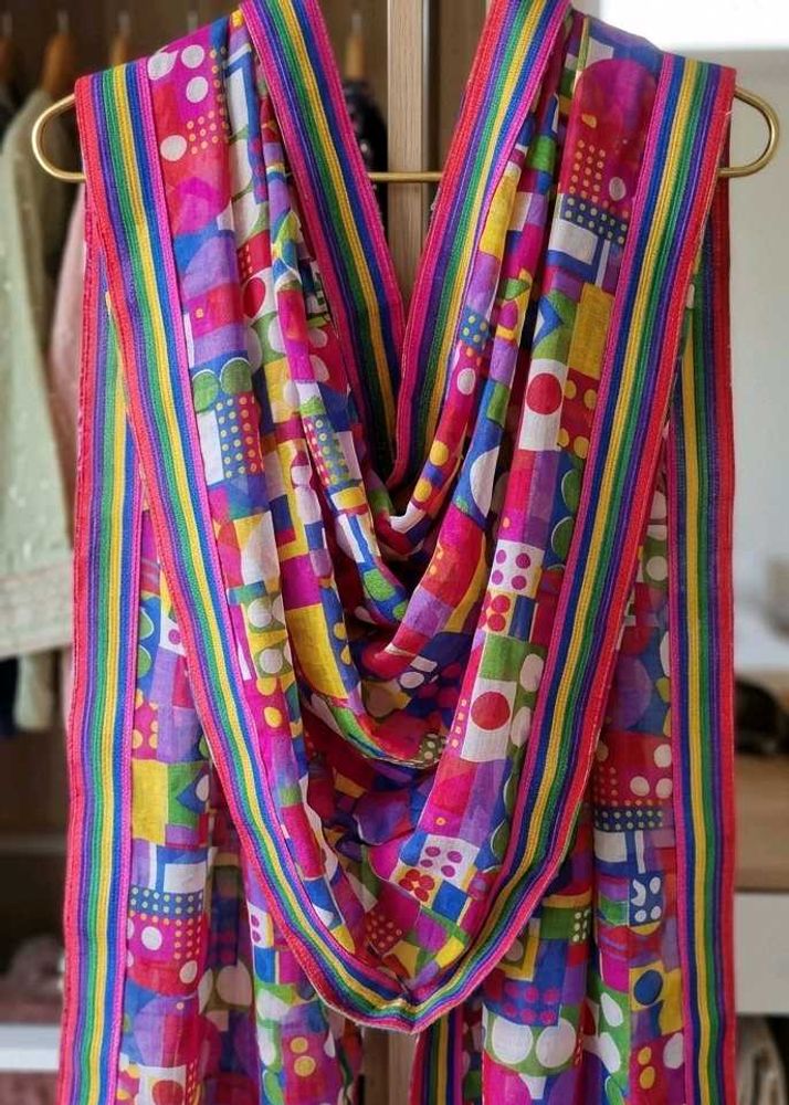 Vibrant Geometric Print Dupatta
