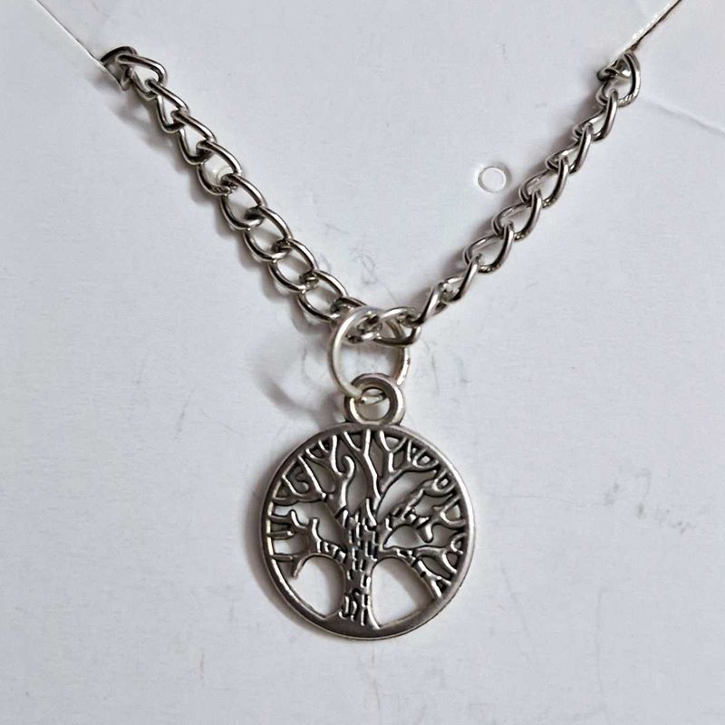 🌳 | Tree of Life Pendant Necklace