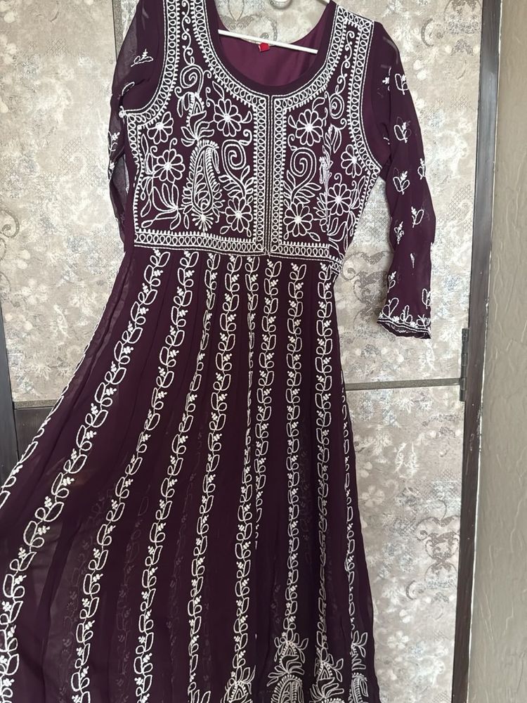Elegant Embroidered Kurta