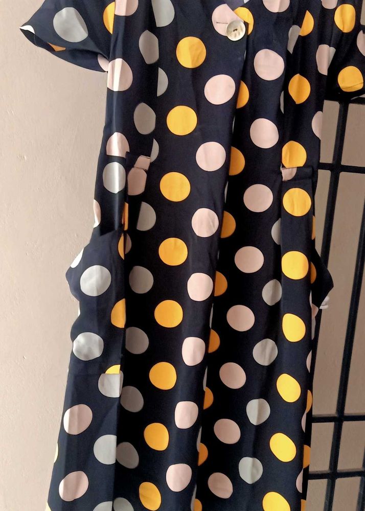 gown