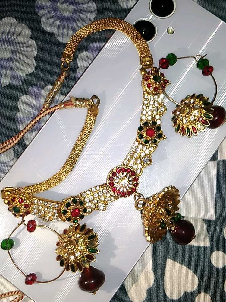 Exquisite Indian Jewelry Set
