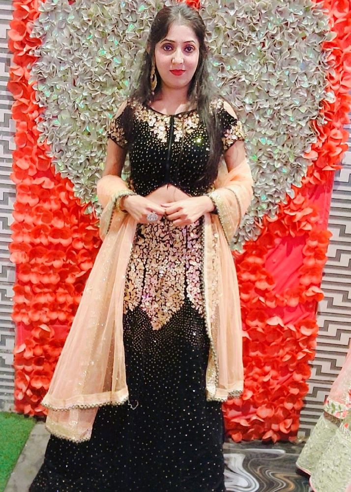 Beautiful Black Gold Lehnga