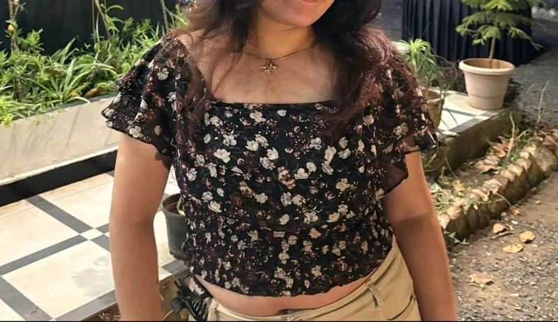Floral Print Off-Shoulder Top