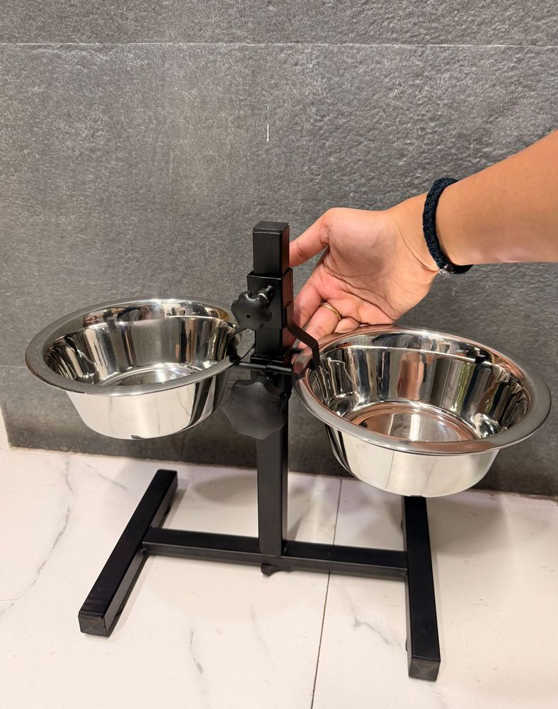 Adjustable Dog/Cat Food &amp; Water Bowls