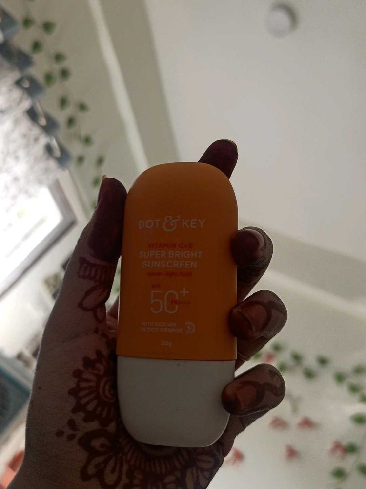 Dot &amp; Key Super Bright Sunscreen SPF 50+