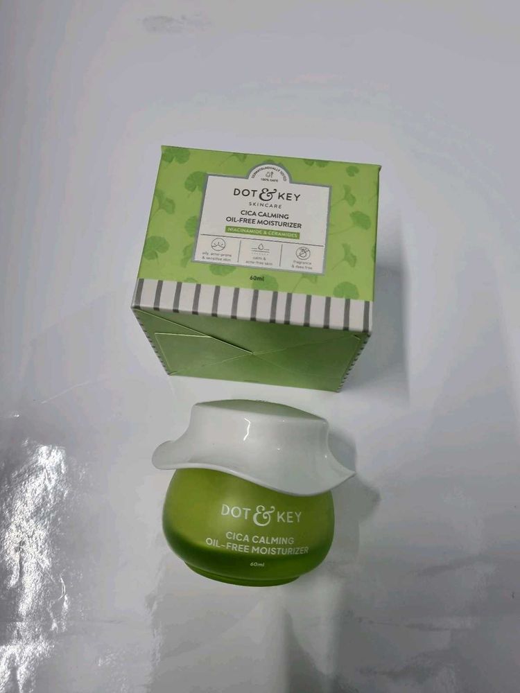 DOT &amp; KEY Cica Calming Moisturizer