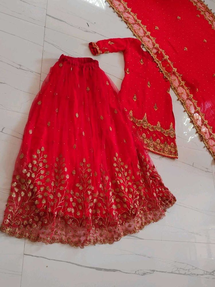 Red hand work bridal lehenga ❤️
