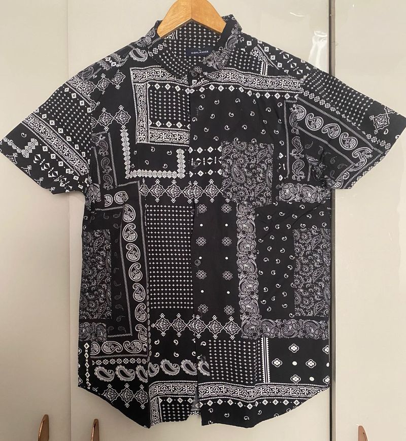 Men's Black Bandana Print Short Sleeve Shirt