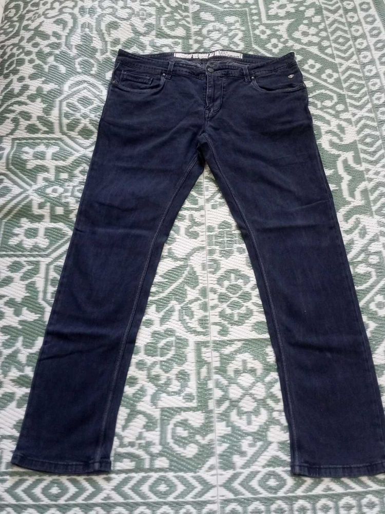 Men's Dark Wash Denim Jeans