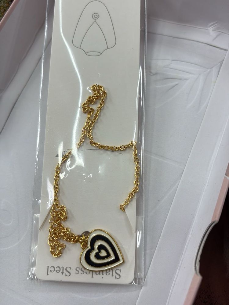 Heart Pendant Necklace