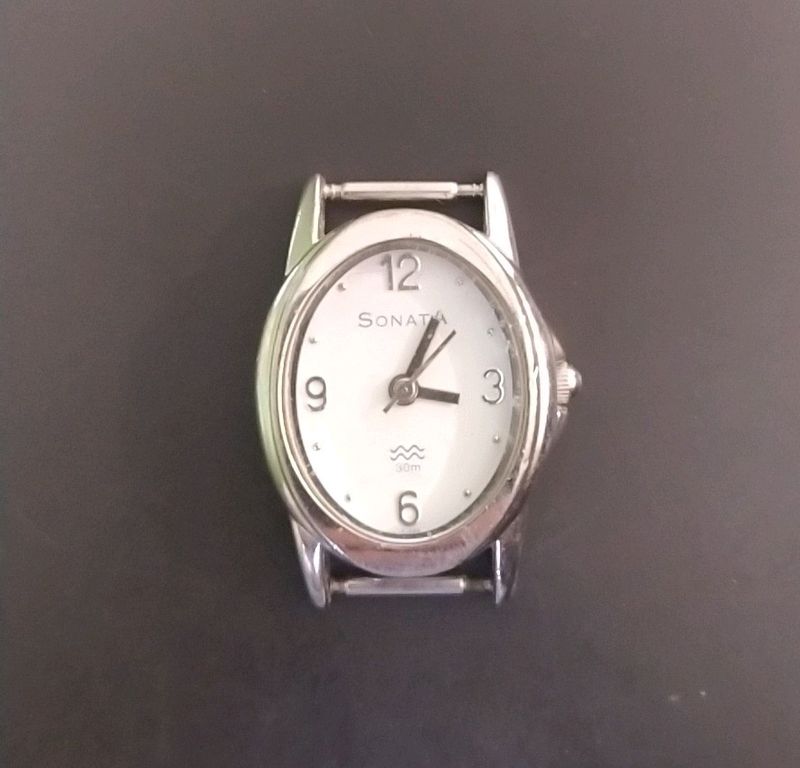Original Sonata branded Watch ⌚