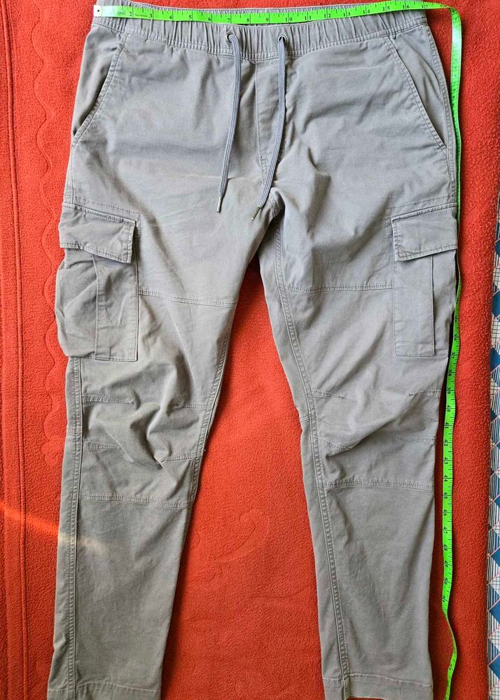 Men's H&amp;M Slim Fit Cargo Pants