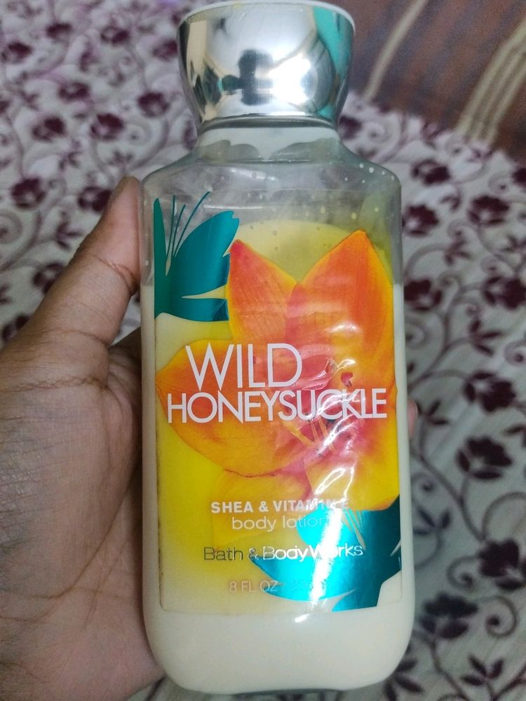 Wild honeysuckle Bath &amp; Body works Lotion