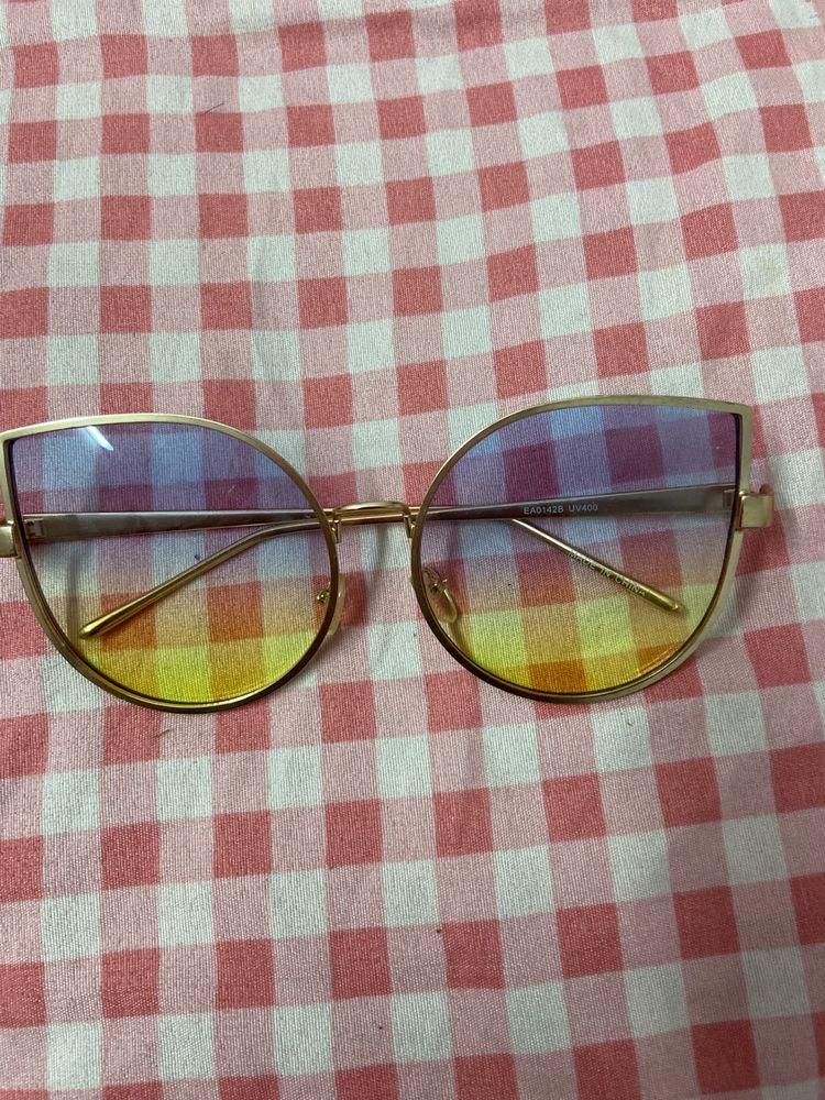 Stylish Cat-Eye Sunglasses