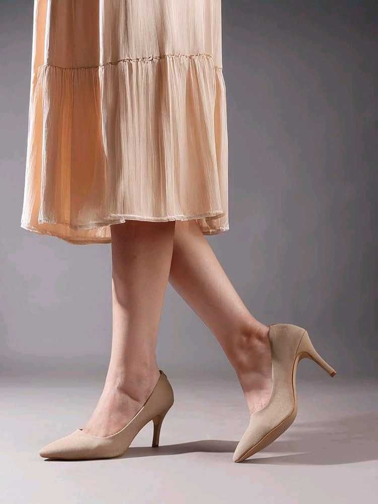 THE WHITE POLE -Beige Mid-Height Suede Pointed-Toe