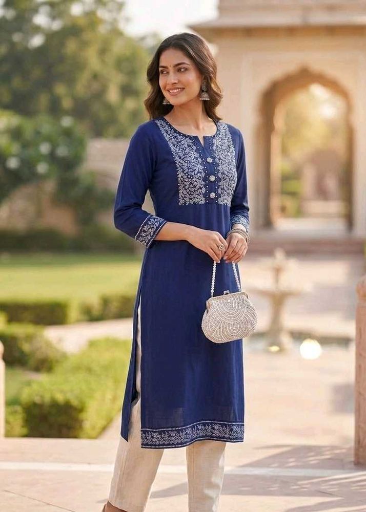 Elegant Blue Embroidered Kurta