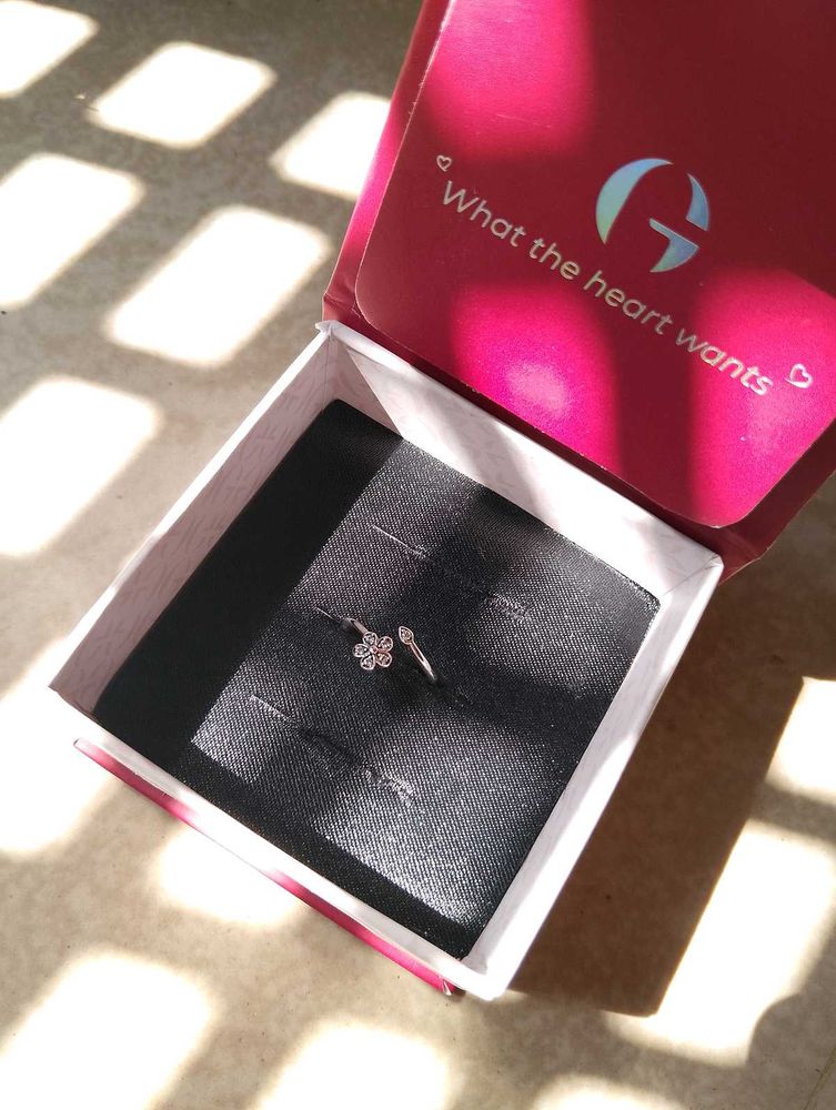 9.25 sterling silver adjustable ring small