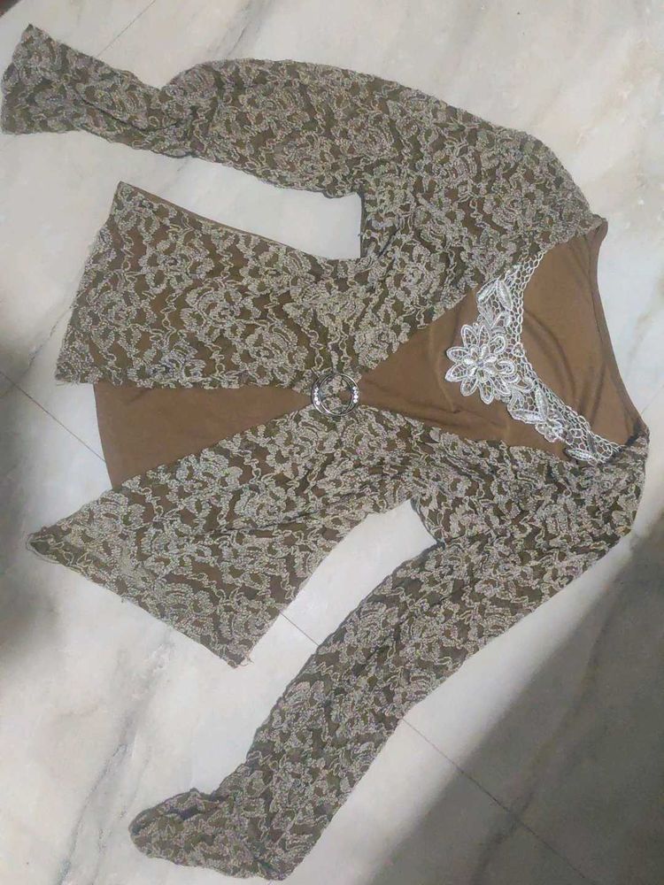 Vintage Y2K top.