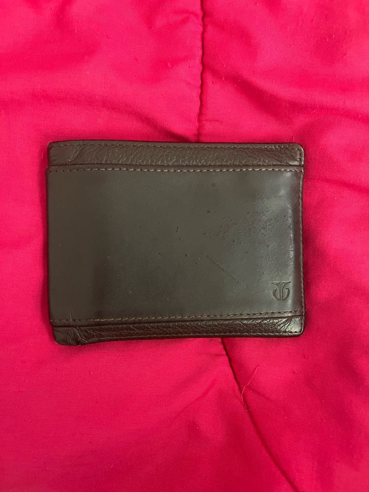 Titan Men's Brown Leather Wallet