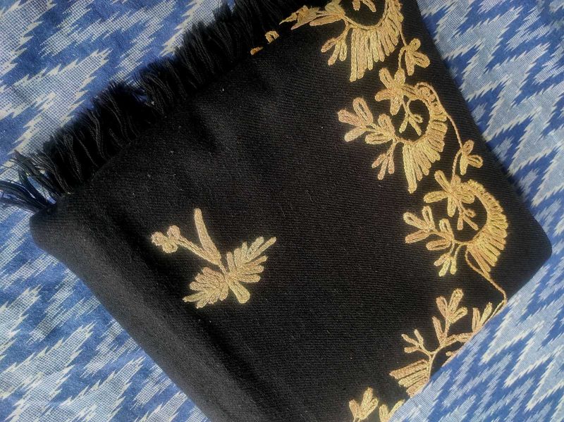 💥Elegant Embroidered Shwal- Black🖤💥