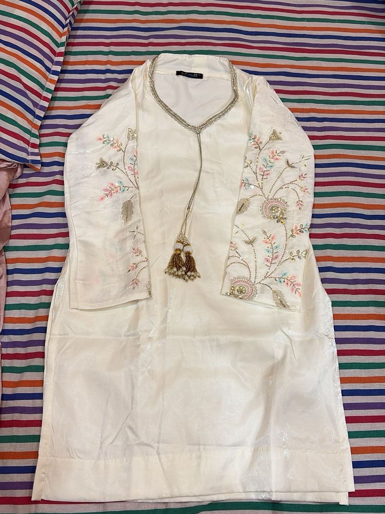 Elegant White Embroidered Patiala Set