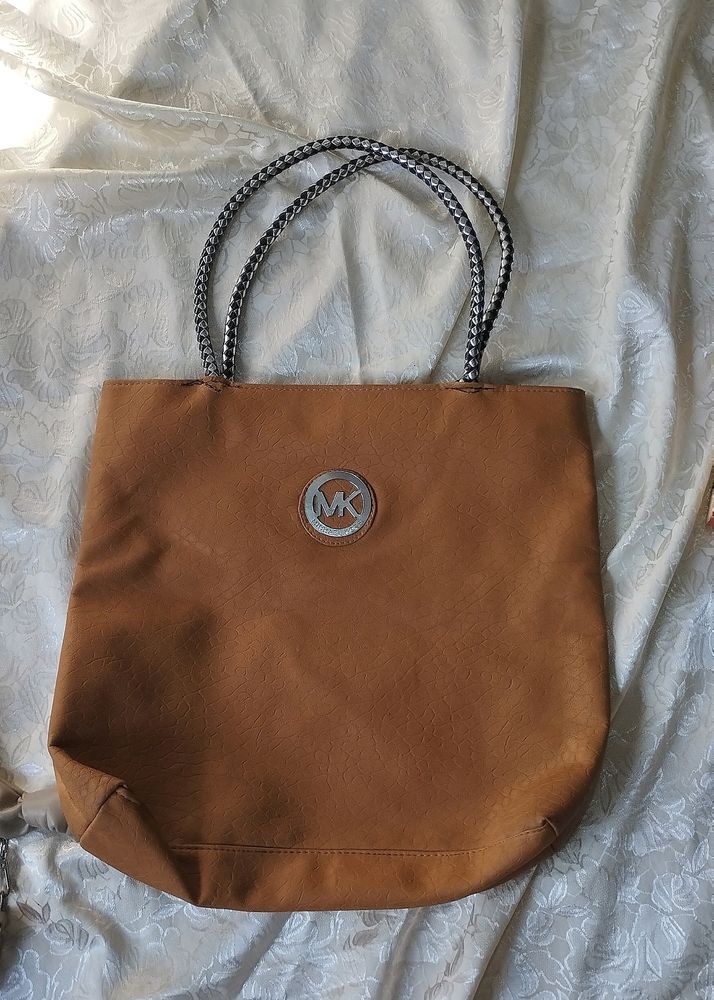 Mk Totebag 🧸