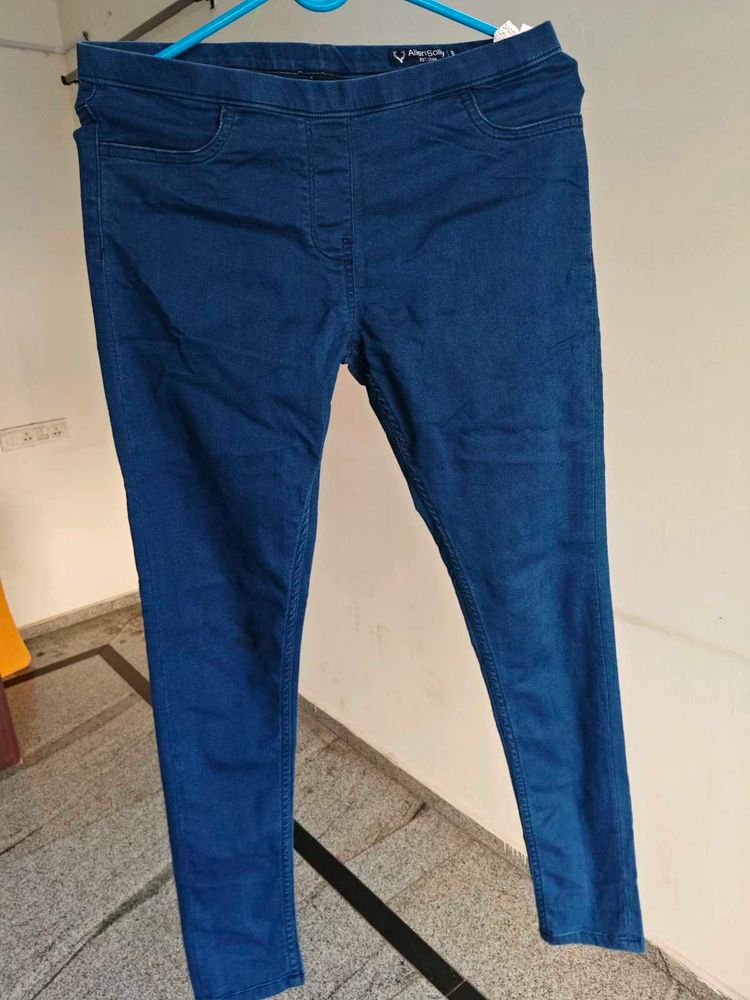 Allen Solly Comfortable Blue Denim Jeans