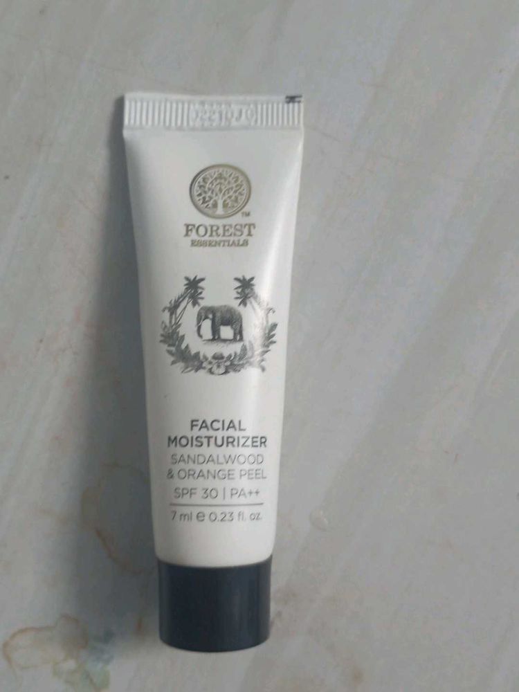 Forest Essentials Facial Moisturizer