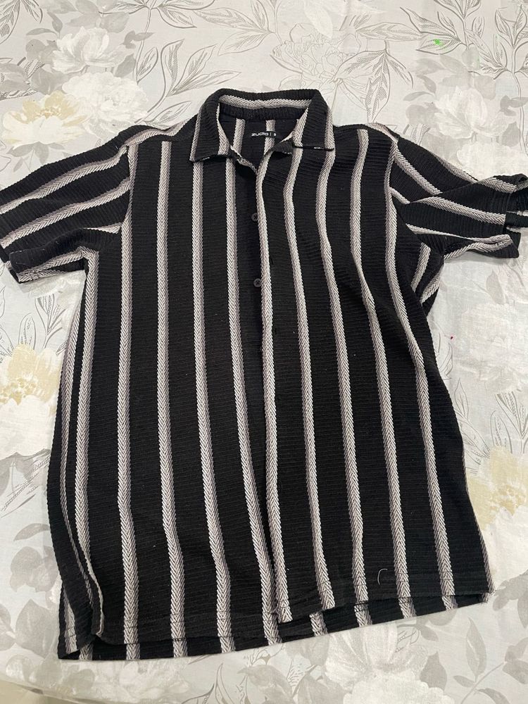 zudio Men's Striped Short Sleeve Shirt