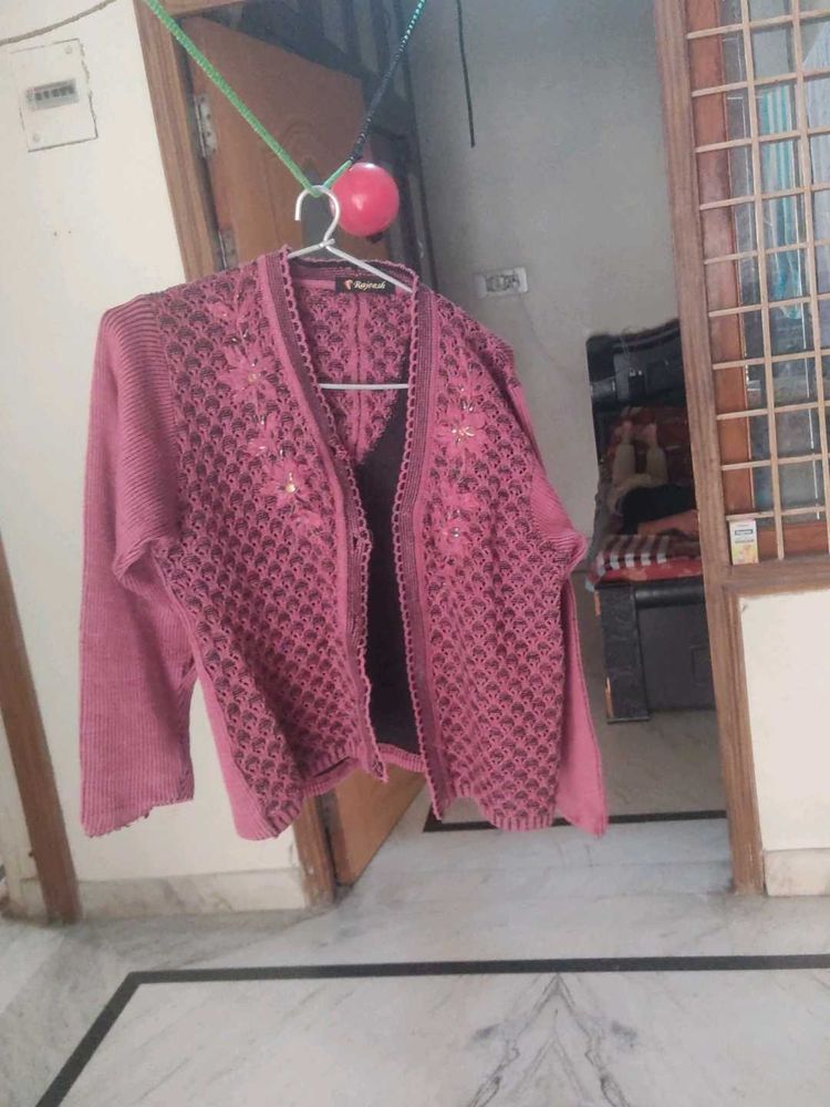 Elegant Pink Knitted Cardigan