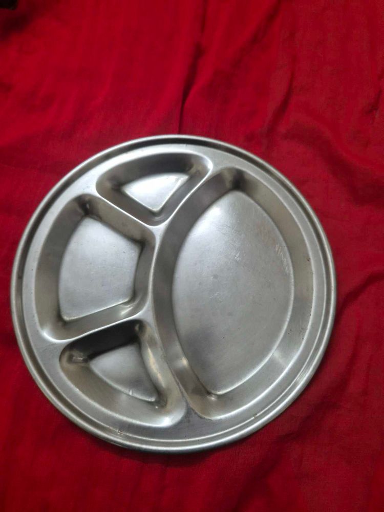 Divided Metal Plate