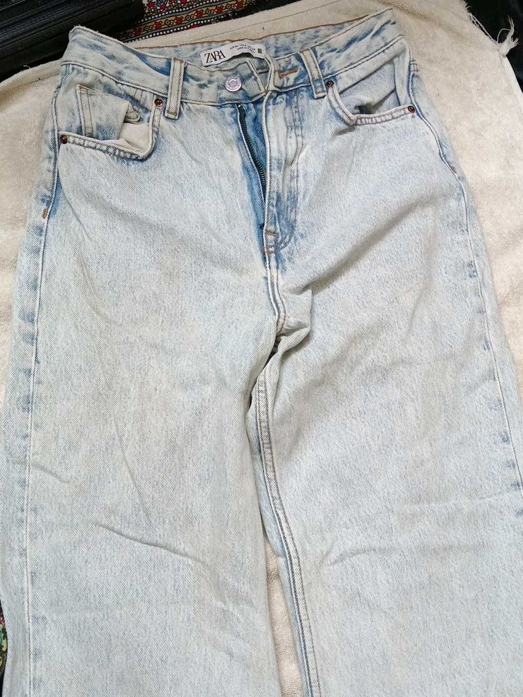 Zara Light Wash Wide Leg Jeans