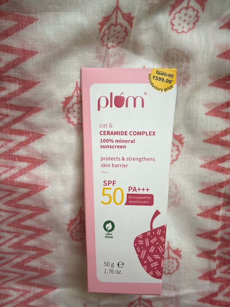 Plum Oat &amp; Ceramide Complex Mineral Sunscreen