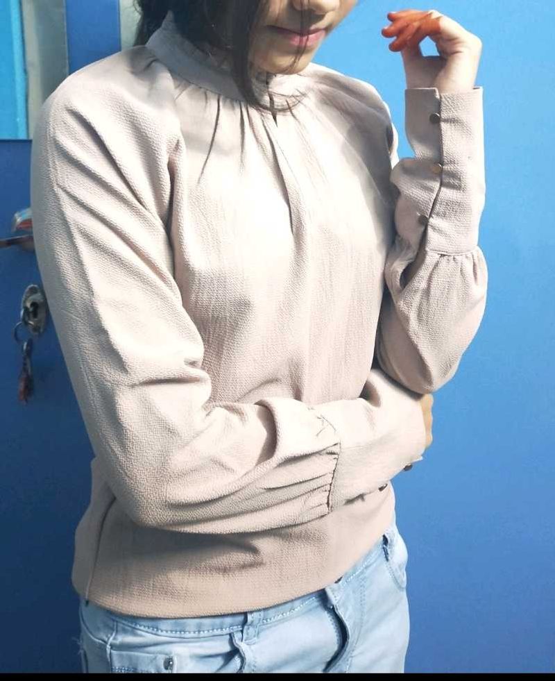 Korean High Neck Textured Top 💕
