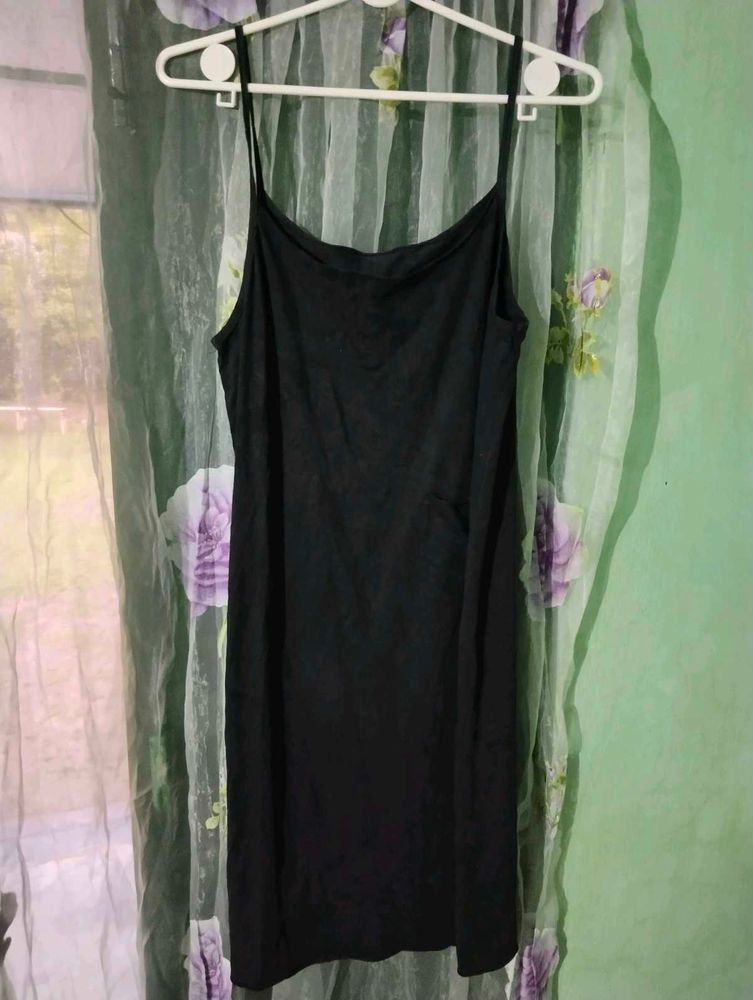 Length 41,Sleek Black Spaghetti Strap Dress