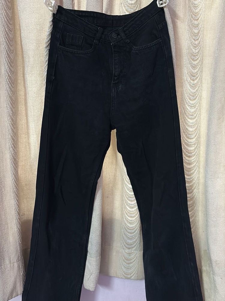 Black High-Waisted Wide Leg Jeans
