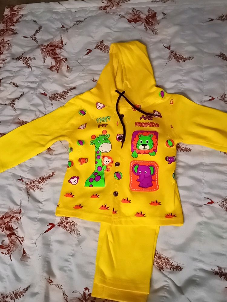 Hoded Baby Yellow Tshirt With Pant 💛