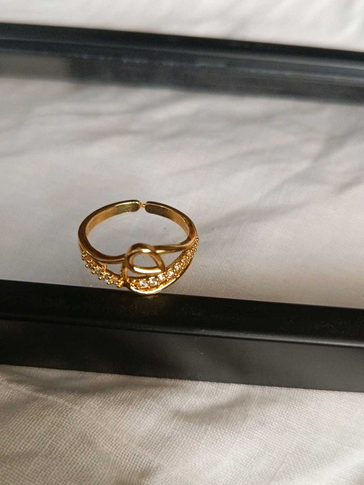 Sparkling Gold Tone Adjustable Ring