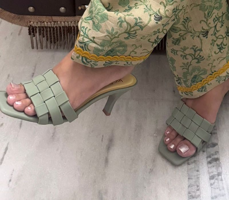 Stylish Woven Heeled Mules