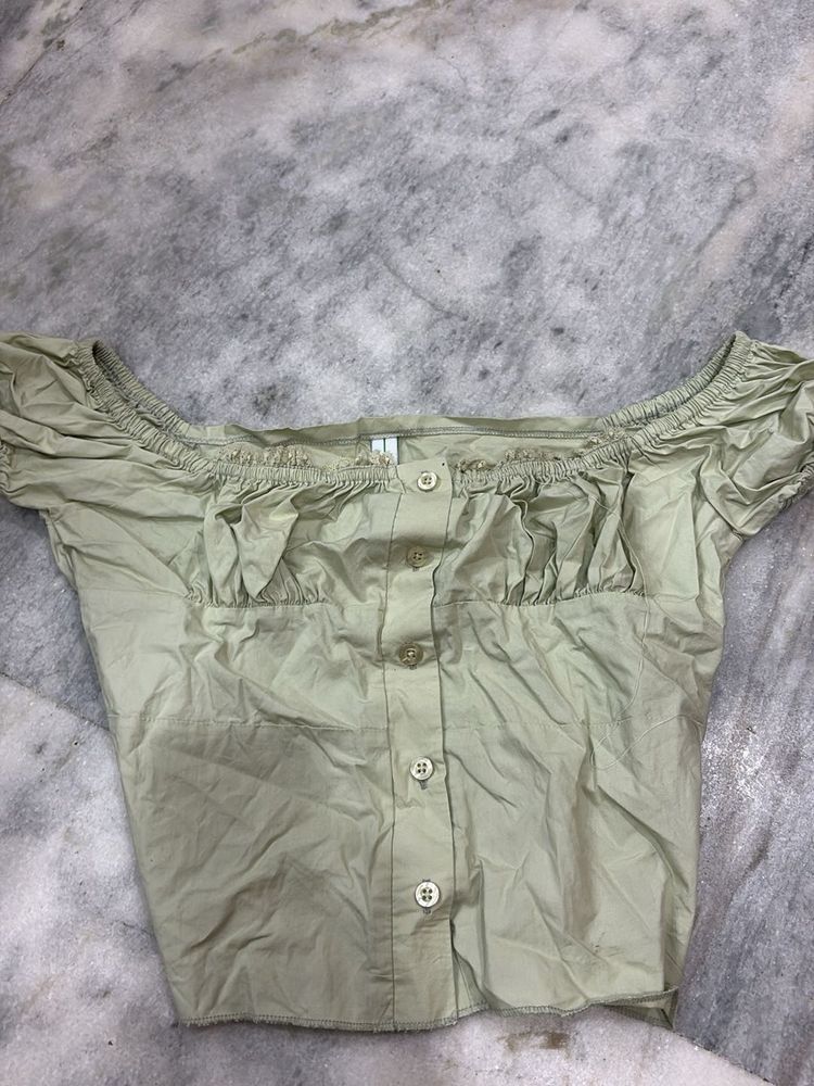newme vintage Puff Sleeve crop top