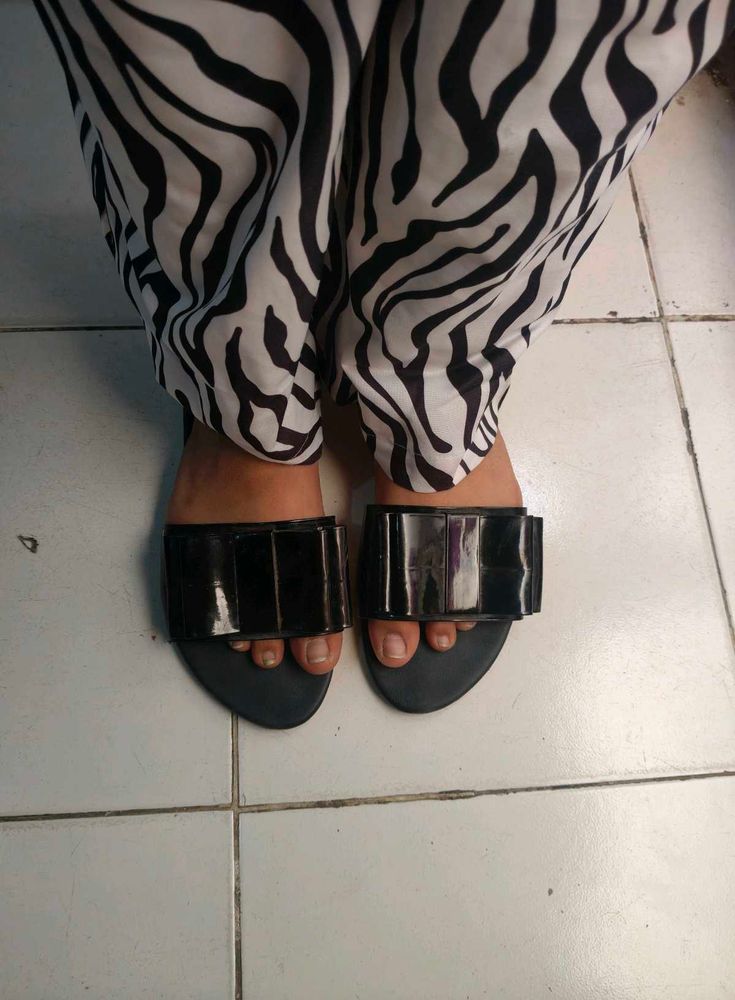 Zebra Print Flowy Palazzo Pants