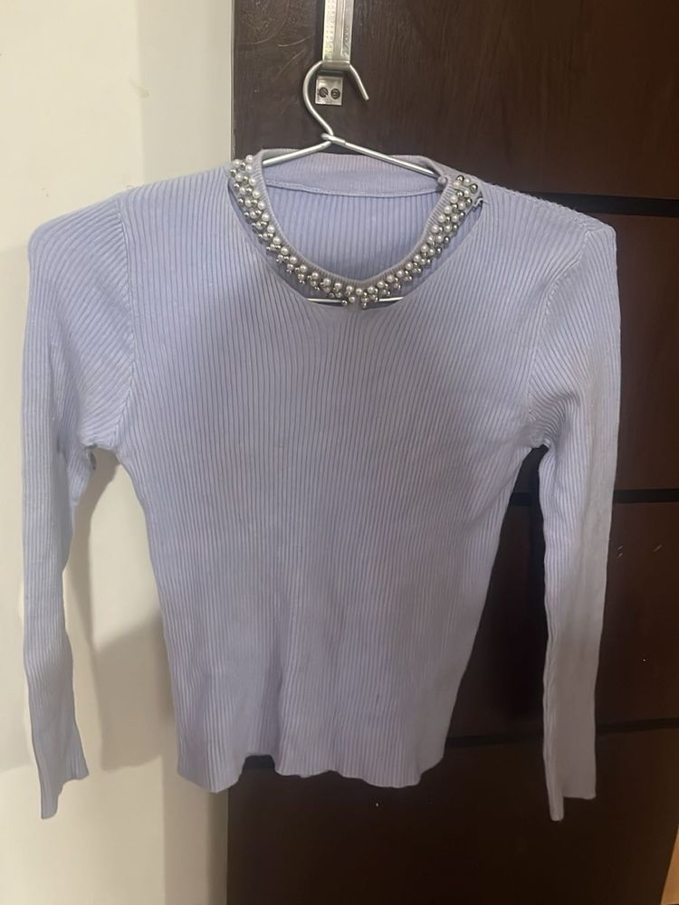 beautiful winter full sleeve top