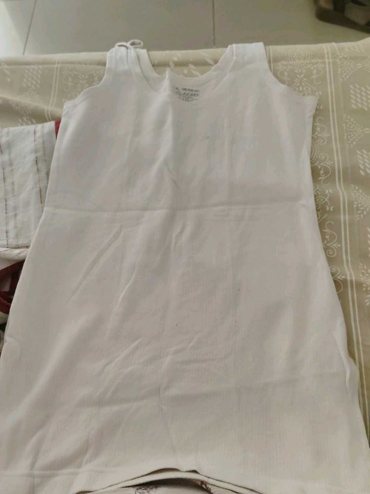Jockey White Sleeveless Camisole Top